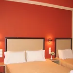 Avra Hotel apartamentowy Ligia