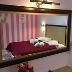 Hotel apartamentowy Avra