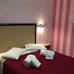 公寓式酒店 阿夫拉酒店 2*