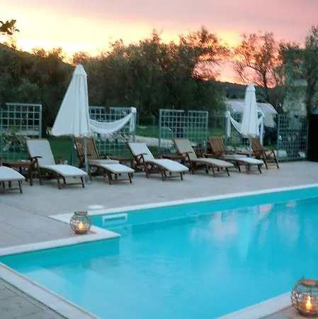 Avra מלון דירות ליגיה