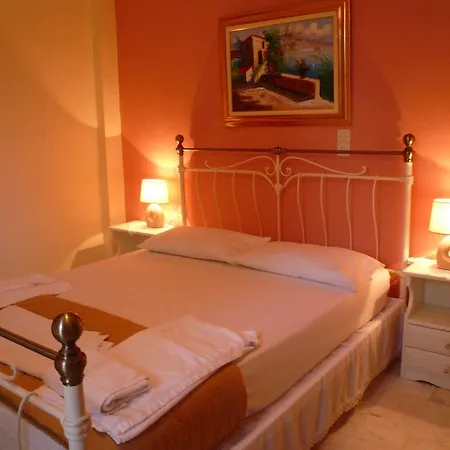 Avra Aparthotel