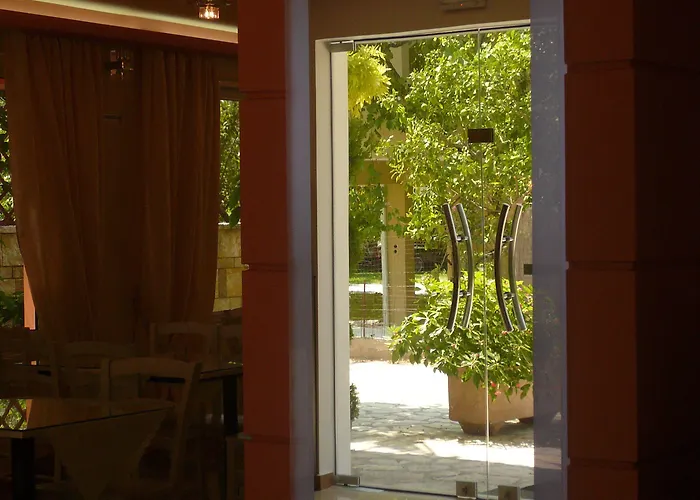 Avra Lygia (Lefkada)