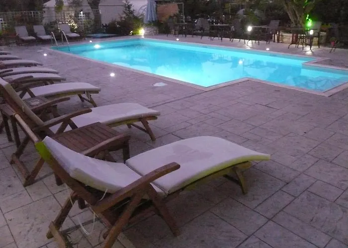 Avra Lygia (Lefkada)